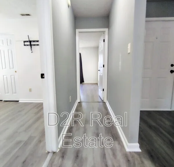 1095 Taurus Ln — Photo 13