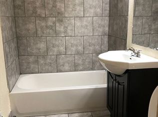 1604 Muldoon Dr, Rockford, IL 61103