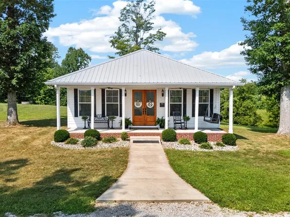 515 New Glasgow Rd, Scottsville, KY 42164
