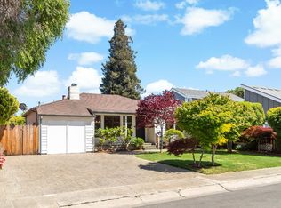 812 11th Ave, Redwood City, CA