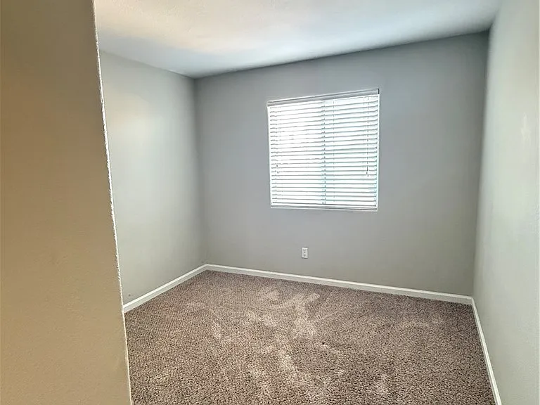 8737 Wintry Garden Ave — Photo 12