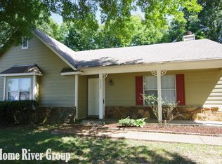 4708 Crestfield Rd, Millington, TN 38053
