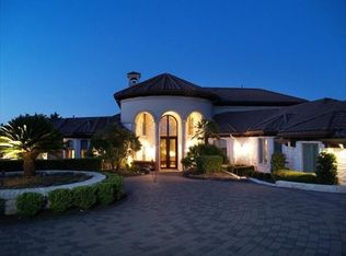 214 Costa Bella Dr, Austin, TX 78734