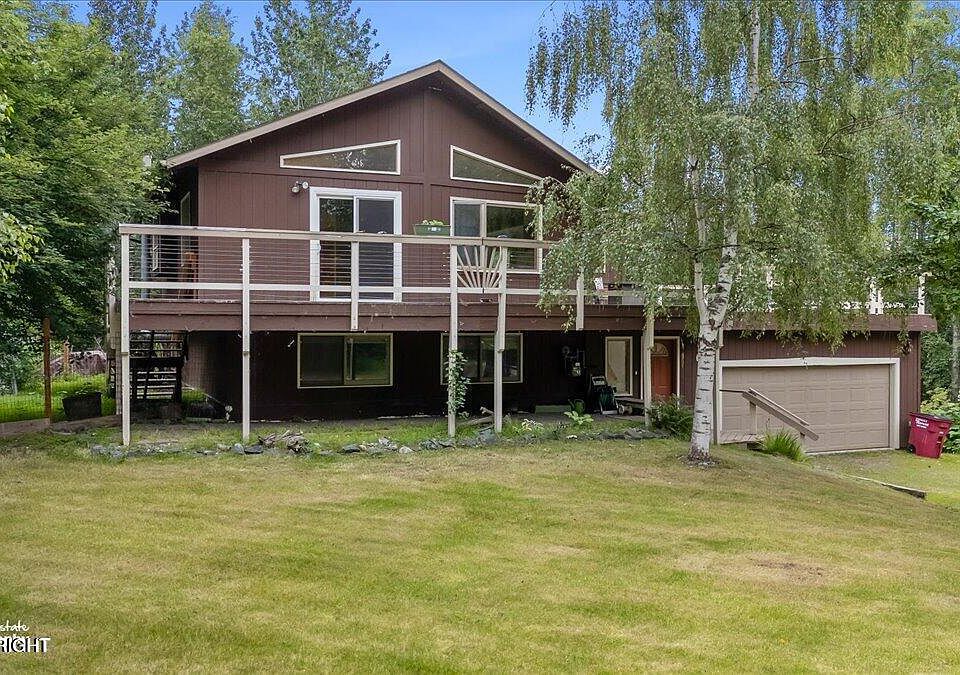 1st image of 5625 E Rosebud Ct