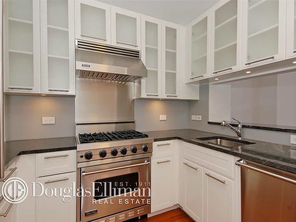 1st image of 45 Park Ave APT 403