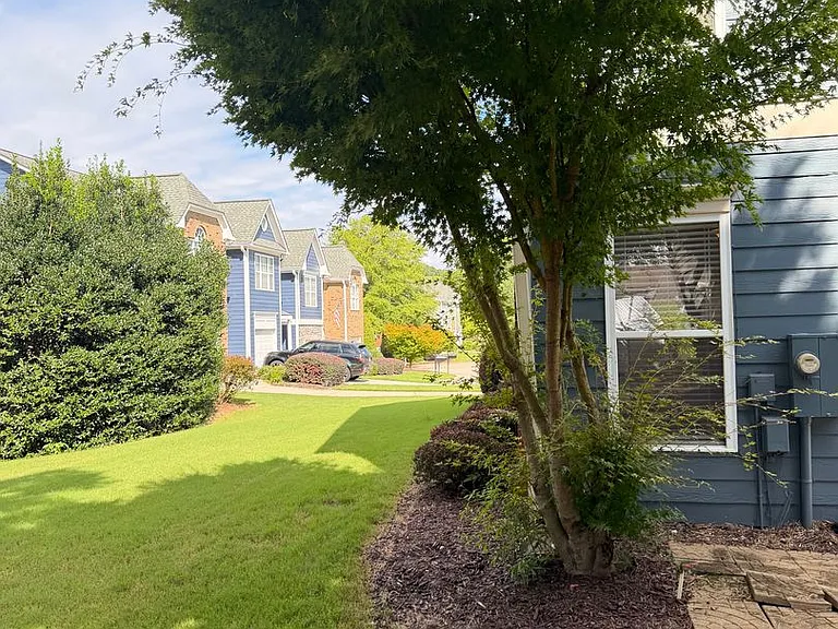 6262 Shoreview Cir — Photo 23