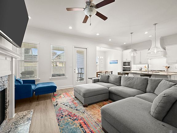 3rd image of 9004 Magnolia View Dr