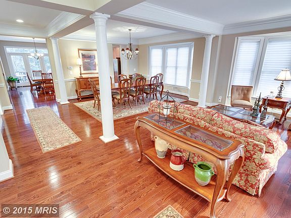 2nd image of 9221 Treasure Oak Ct