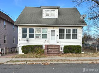 53 Hart St #1, Sayreville, NJ 08872