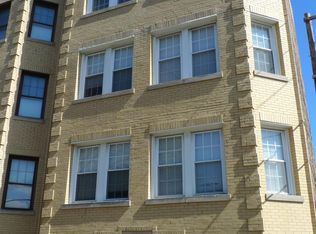 4015 N Mozart St #B, Chicago, IL 60618