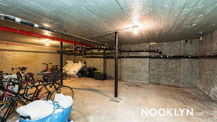 Rented by Nooklyn NYC LLC | media 12