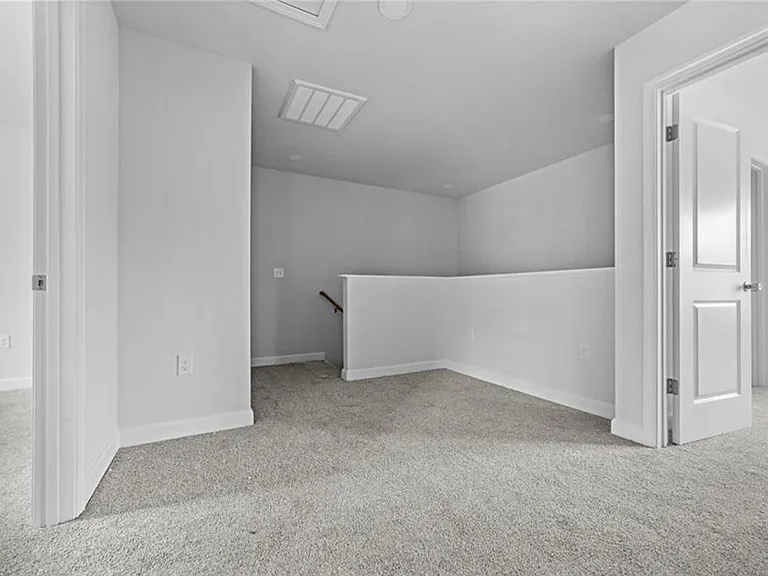 3902 Fairall Dr — Photo 18