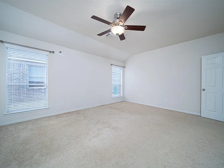 20547 Upland Fair Ln — Photo 25