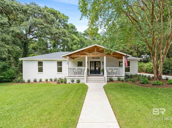 153 Laurel Ave, Fairhope, AL 36532