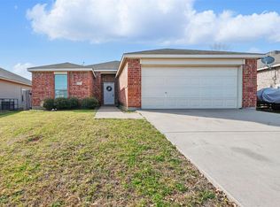 1904 Alanbrooke Dr, Fort Worth, TX 76140