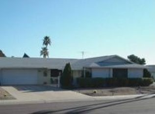 16617 N Lakeforest Dr, Sun City, AZ 85351