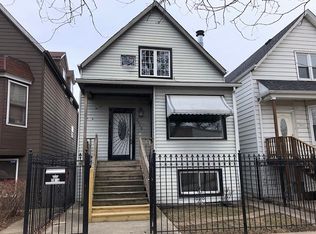 2818 W Melrose St, Chicago, IL 60618