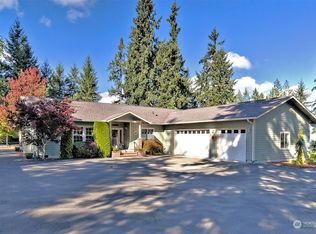 1331 E Island Lake Dr, Shelton, WA 98584