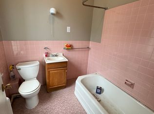 410 W Chelten Ave APT 2F, Philadelphia, PA 19144
