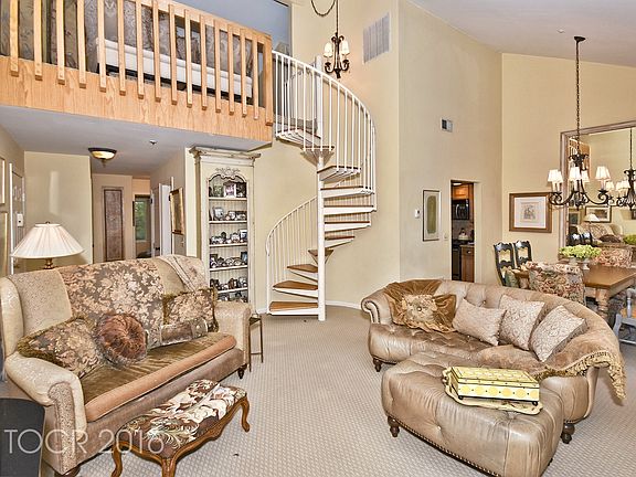 2nd image of 221 Cambridge Dr