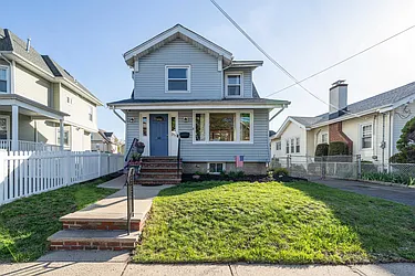 68 Elizabeth Avenue