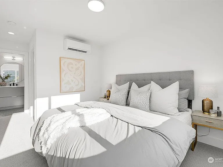 762 N 65th St #B — Photo 11