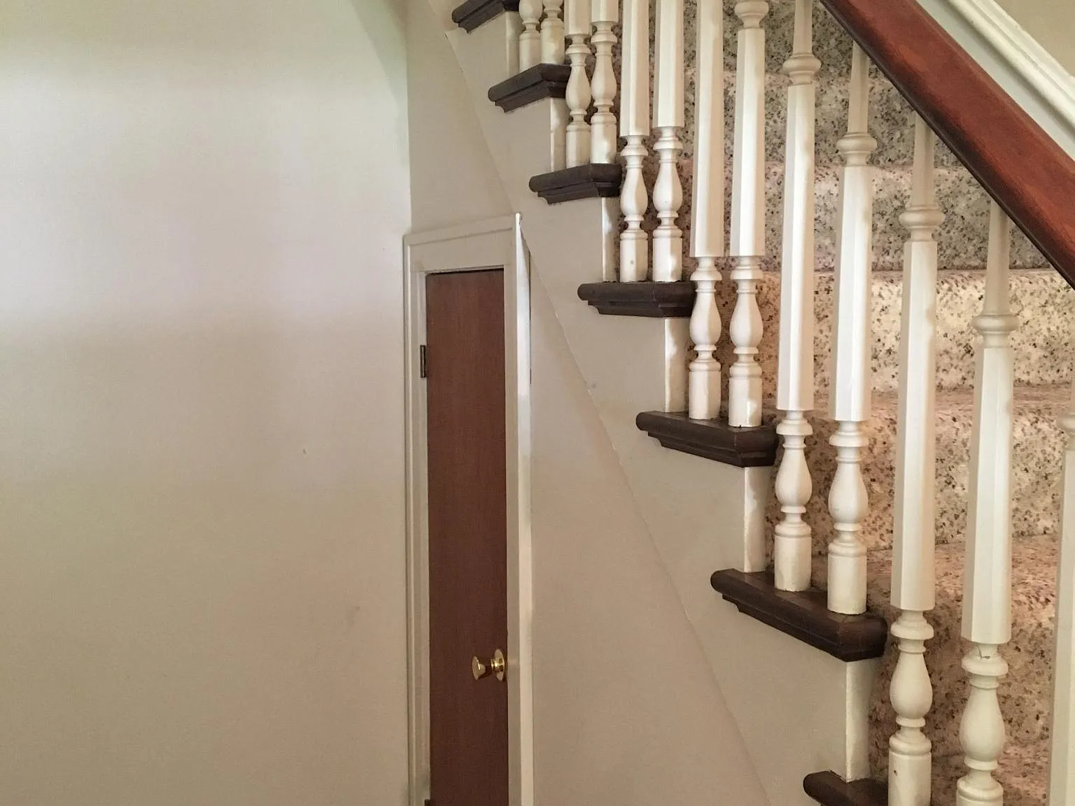816 N Buckeye Ave — Photo 2