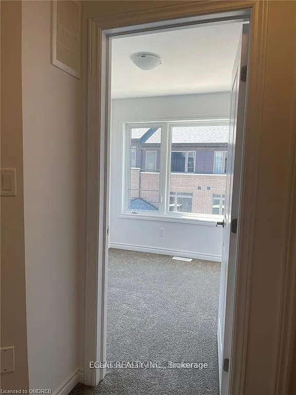3 bed, $2,850 — Photo 2