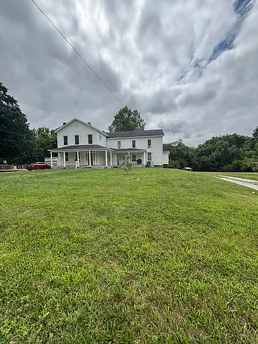622 River Ave #D Photo 1
