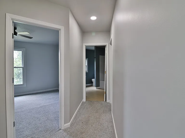 412 W Kibby St — Photo 16