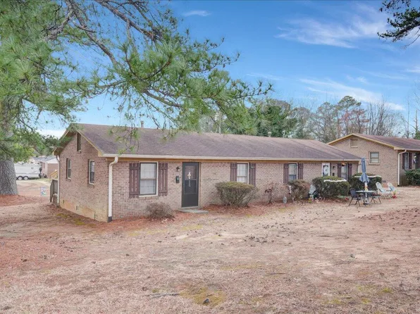 1203 W 10th St, Roanoke Rapids, NC 27870
