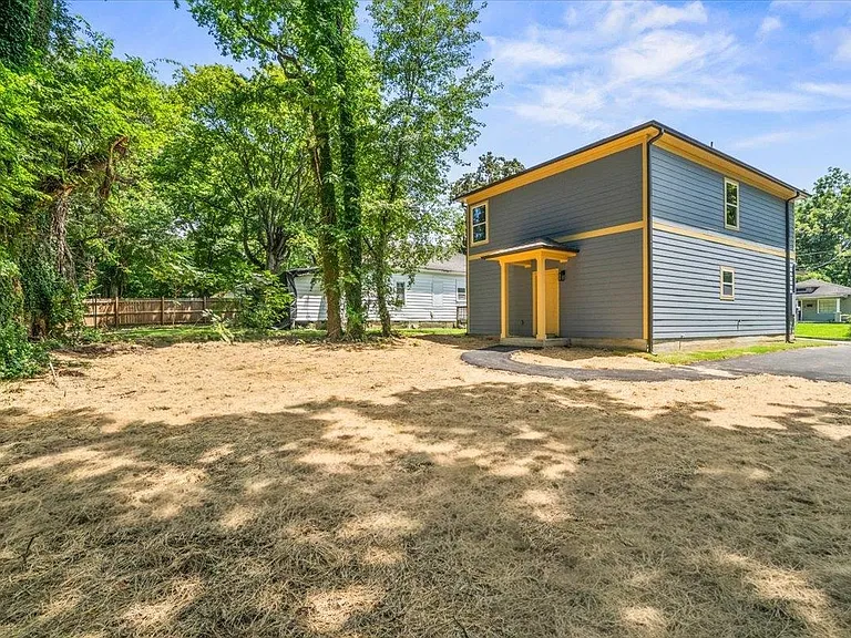 2844 Nathan Ave — Photo 33