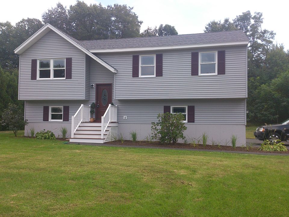 1st image of 16 Dogwood Dr