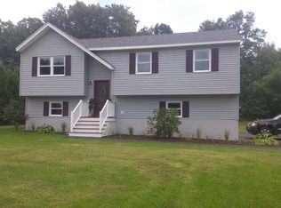 16 Dogwood Dr, South Glens Falls, NY 12803