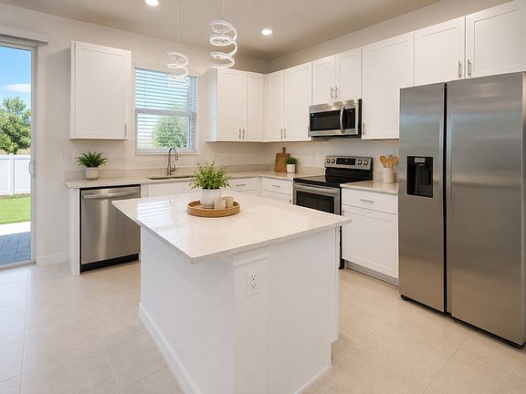 5th image of 1180 Wycliffe Way