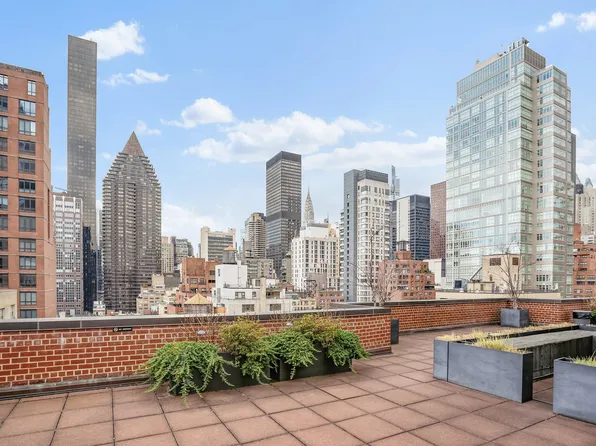 345 East 52nd Street 7B image 9 of 9