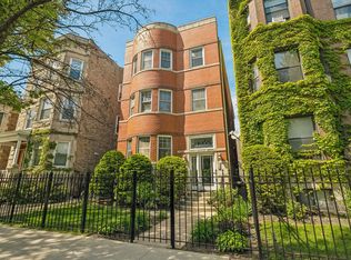 1206 W Addison St #3, Chicago, IL 60613