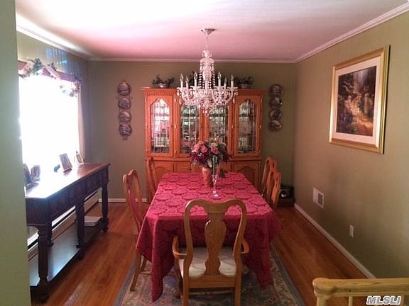 4th image of 670 Everdell Ave