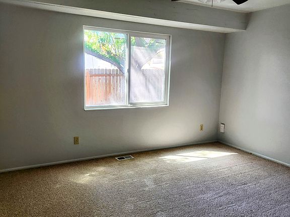 4th image of 5483 W Jeremiah Dr