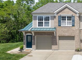 1306 Twin Spires Dr, Batavia, OH 45103