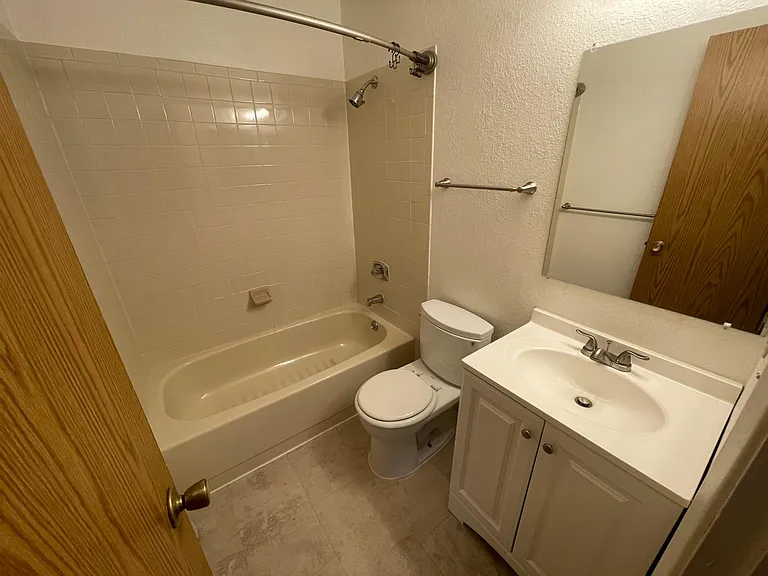 1319 Alpine Ave #34 — Photo 5