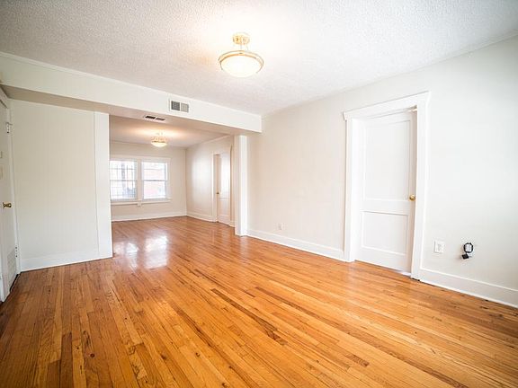 3rd image of 416 E 41st St APT 2E
