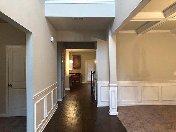 3rd image of 3453 Woodshade Dr