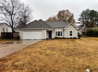 1606 Osborne St, Tupelo, MS 38804
