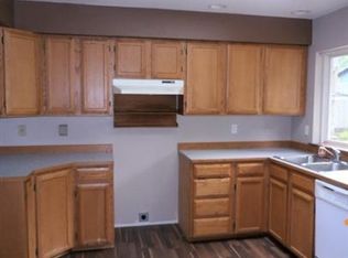 7863 Mortland Dr, Clinton, WA 98236