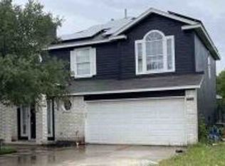 2602 Silvercloud Dr, Lockhart, TX 78644