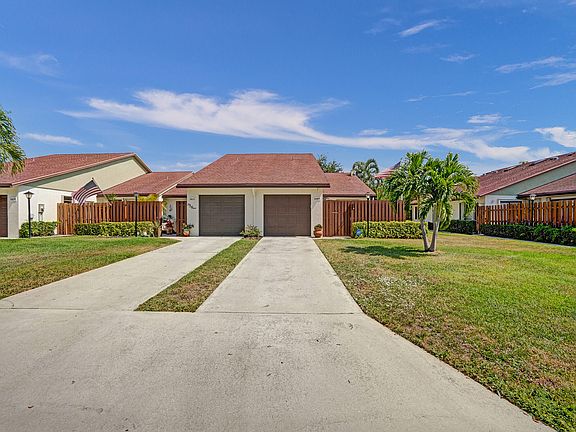 4th image of 3809 Lace Vine Lane