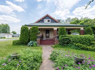 93 Sarah St, Lambton Shores, ON N0M2N0