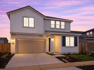 1139 Basinghall Dr, Plumas Lake, CA 95961