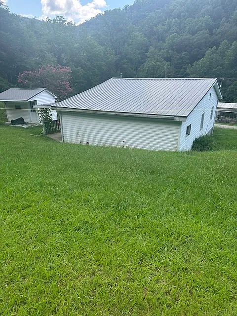 8162 N Fork Rd